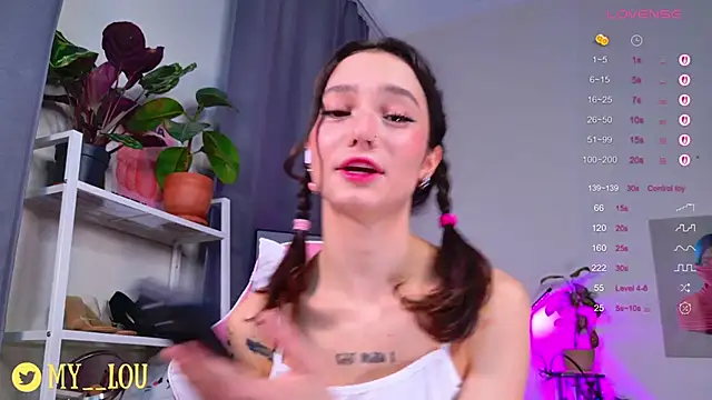 MyLou  online show from October 14, 2025, 3:13 pm