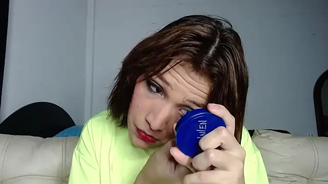 alexandra lorens online show from September 26, 2025, 6:56 pm