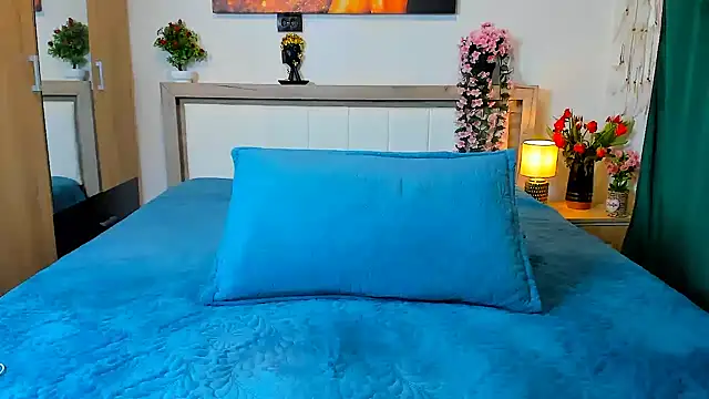 sweetangell69  online show from February 20, 2026, 6:26 am