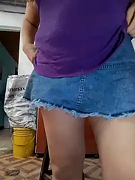 Snapshot of DirtyStefaniax chatting on October 14, 2025, 5:36 pm DirtyStefaniax online show from October 14, 2025, 5:36 pm