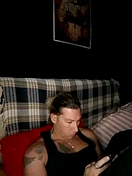 Lovely milk online show from December 14, 2024, 3:04 pm