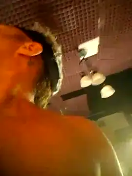 Lovely milk online show from September 18, 2025, 11:01 am