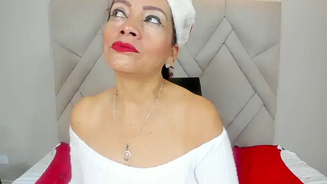 Kasandra Gomez online show from December 4, 2025, 12:25 pm