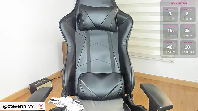 Stevenn 77 online show from February 12, 2026, 10:27 pm