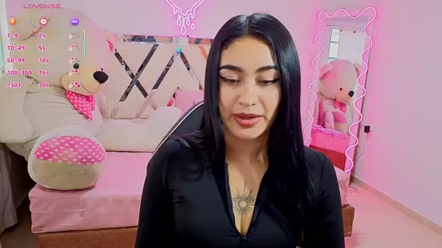 Moonshine tay online show from September 17, 2025, 7:37 pm