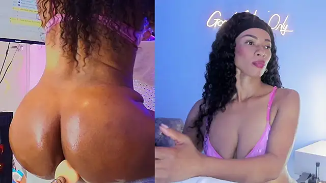 sashamonroe   online show from October 18, 2025, 10:38 am