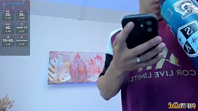Snapshot of Samuel_Up chatting on October 25, 2025, 3:58 am Samuel Up online show from October 25, 2025, 3:58 am