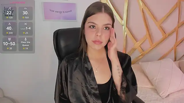 LanaJones  online show from May 13, 2026, 1:19 pm