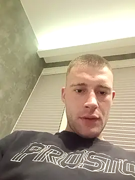 Snapshot of OrGaZmaxxx chatting on November 18, 2025, 8:13 pm OrGaZmaxxx online show from November 18, 2025, 8:13 pm