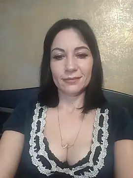 FireLily332 online show from December 26, 2024, 8:42 pm
