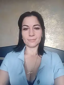 FireLily332 online show from January 3, 2025, 11:57 am
