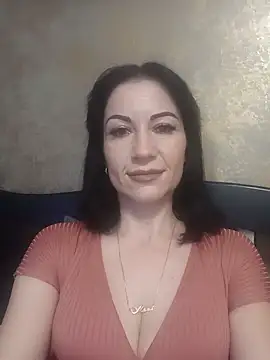FireLily332 online show from January 22, 2025, 7:56 pm