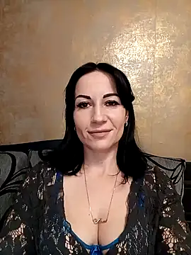FireLily332 online show from March 3, 2025, 4:24 pm