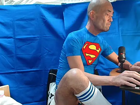 Snapshot of heita_omori chatting on November 18, 2025, 2:54 pm heita omori online show from November 18, 2025, 2:54 pm