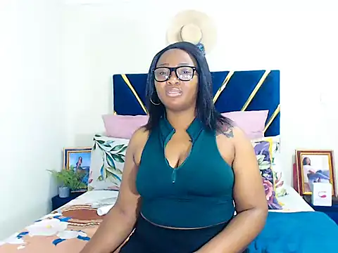 veronica1xxx online show from October 17, 2025, 8:00 pm