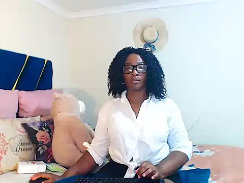 veronica1xxx online show from December 18, 2025, 7:20 pm