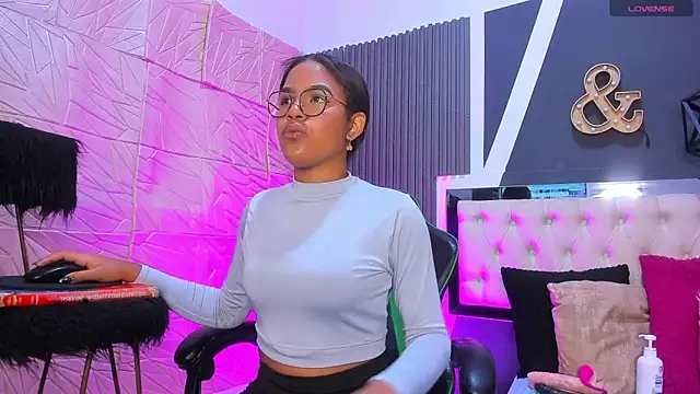 alexa andherson online show from January 5, 2025, 12:42 pm