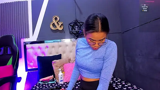 alexa andherson online show from January 15, 2025, 7:34 pm