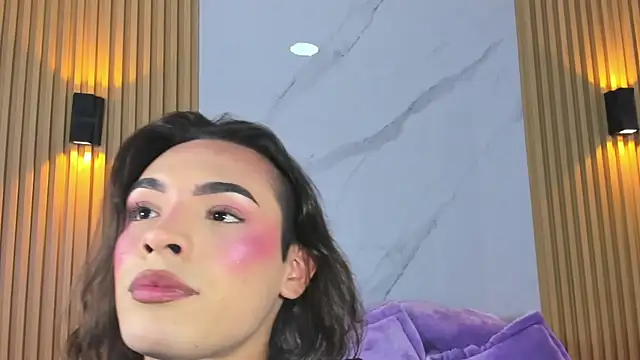 Snapshot of miss_Ari chatting on December 3, 2024, 7:22 pm miss Ari online show from December 3, 2024, 7:22 pm