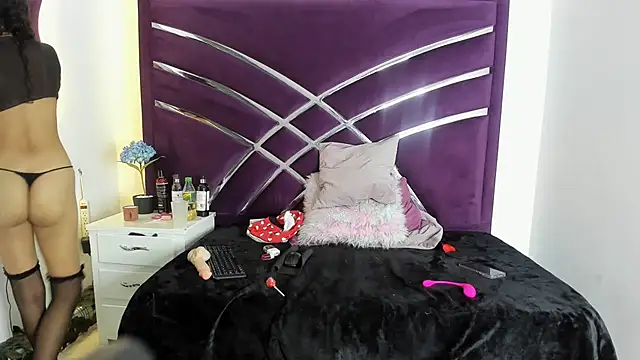 Snapshot of samantaht chatting on March 16, 2025, 3:14 am samantaht online show from March 16, 2025, 3:14 am