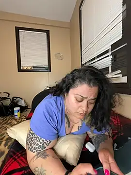 tillymarie34 online show from June 24, 2026, 3:38 am
