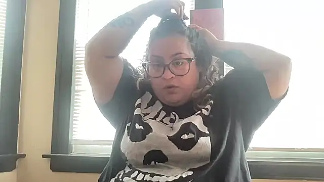 tillymarie34 online show from July 11, 2026, 7:49 pm