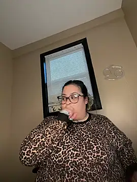 tillymarie34 online show from July 28, 2026, 12:51 am