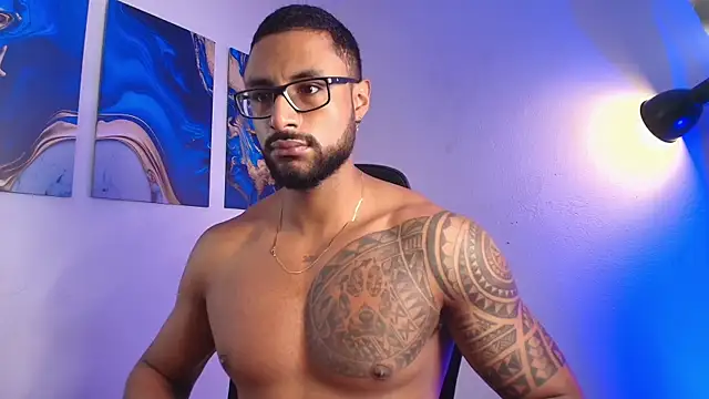 LiamGarcia1 online show from February 26, 2026, 2:49 pm