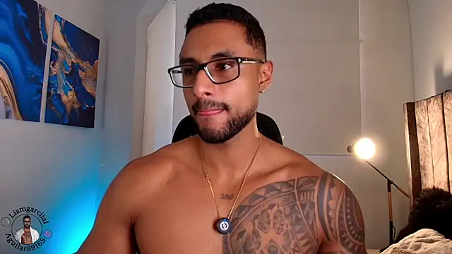 LiamGarcia1 online show from April 26, 2026, 3:21 pm