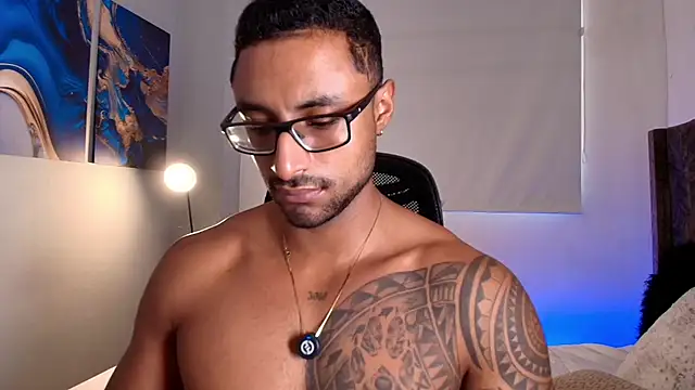 LiamGarcia1 online show from May 3, 2026, 5:08 pm