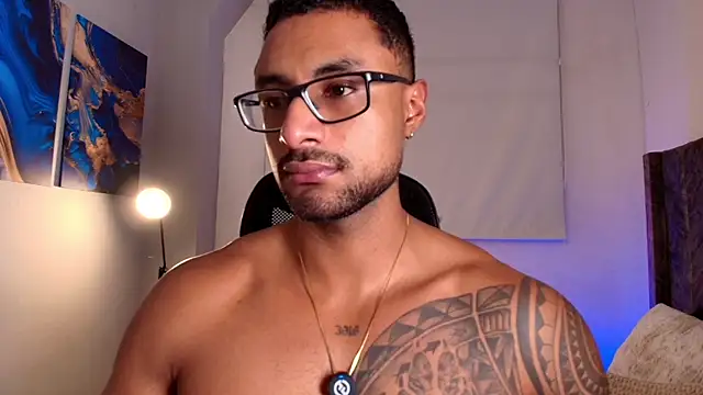 LiamGarcia1 online show from May 7, 2026, 2:28 am