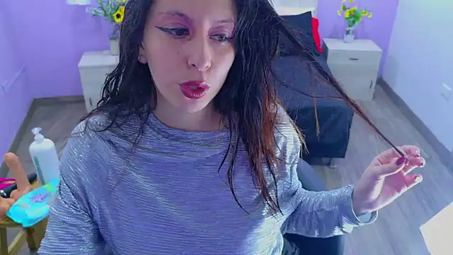 mistressesmoon online show from December 3, 2024, 9:01 pm