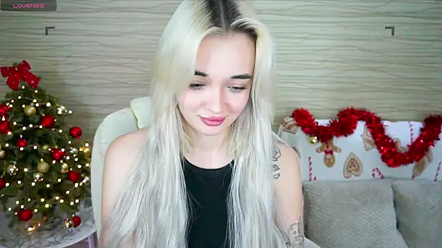 Ashley S online show from December 9, 2024, 11:13 pm