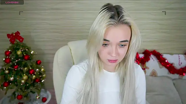 Ashley S online show from December 16, 2024, 2:25 am