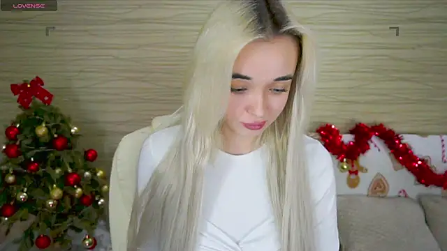 Ashley S online show from December 17, 2024, 3:06 am