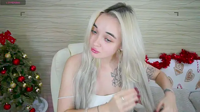 Ashley S online show from December 20, 2024, 2:19 am