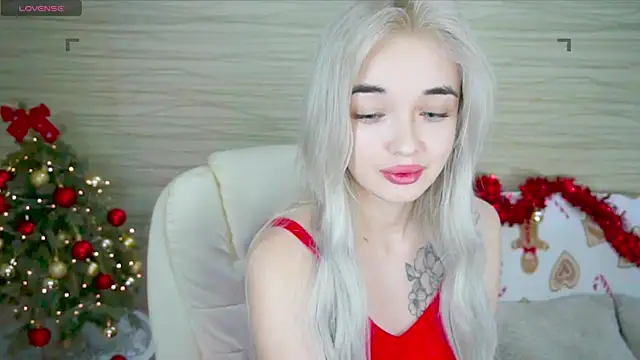 Ashley S online show from January 1, 2025, 3:02 am