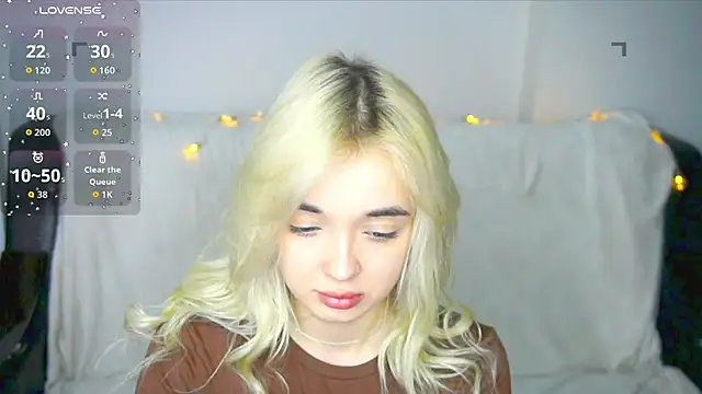 Ashley S online show from November 19, 2025, 11:05 pm