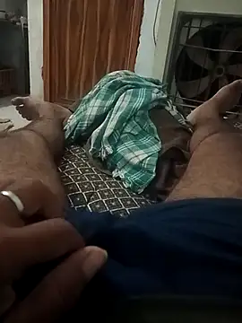 pintuS40 online show from September 20, 2025, 1:17 am