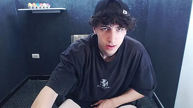 Kerverr  online show from January 31, 2026, 7:11 pm