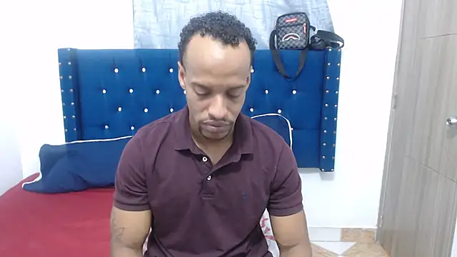 Snapshot of Salomon_koude chatting on February 2, 2025, 3:49 pm Salomon koude online show from February 2, 2025, 3:49 pm