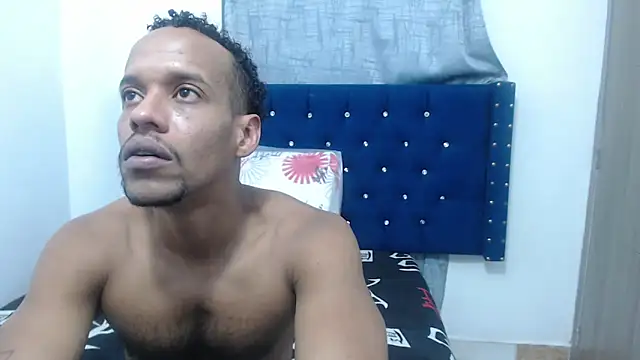 Snapshot of Salomon_koude chatting on February 9, 2025, 11:58 am Salomon koude online show from February 9, 2025, 11:58 am