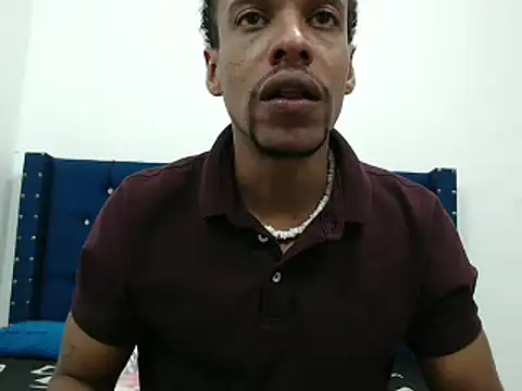 Snapshot of Salomon_koude chatting on March 4, 2025, 12:07 am Salomon koude online show from March 4, 2025, 12:07 am