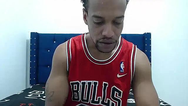 Snapshot of Salomon_koude chatting on March 12, 2025, 12:36 pm Salomon koude online show from March 12, 2025, 12:36 pm