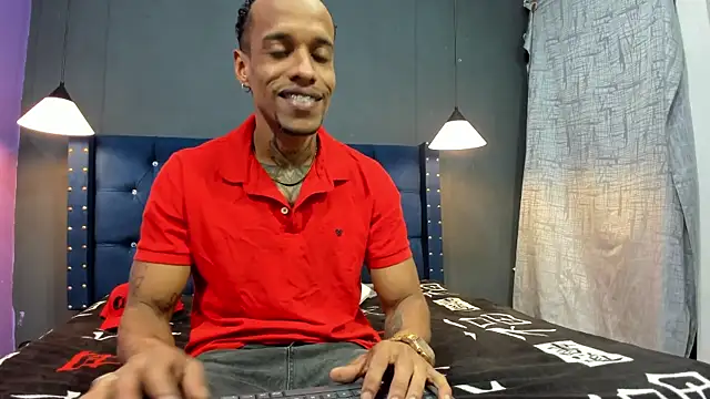 Snapshot of Salomon_koude chatting on October 12, 2025, 7:02 pm Salomon koude online show from October 12, 2025, 7:02 pm