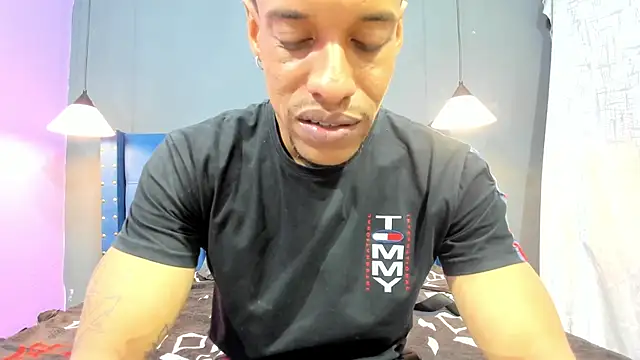 Snapshot of Salomon_koude chatting on October 13, 2025, 7:14 pm Salomon koude online show from October 13, 2025, 7:14 pm