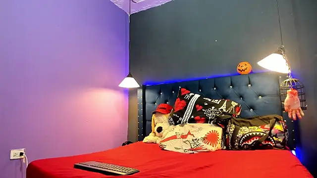 Snapshot of Salomon_koude chatting on October 31, 2025, 5:47 pm Salomon koude online show from October 31, 2025, 5:47 pm