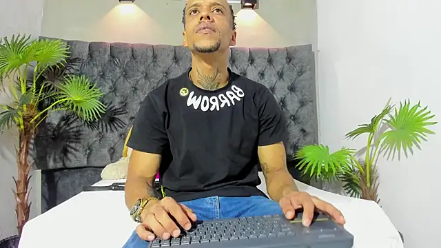 Salomon koude online show from June 15, 2026, 1:35 pm