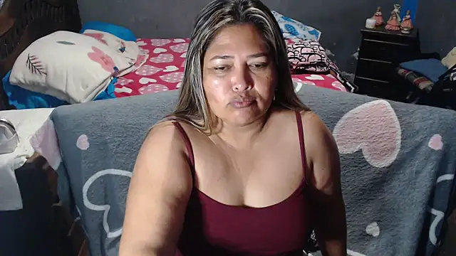 CANDYSWEET51 online show from June 10, 2026, 12:04 pm