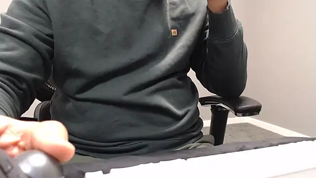 nimirole online show from October 30, 2025, 2:51 pm